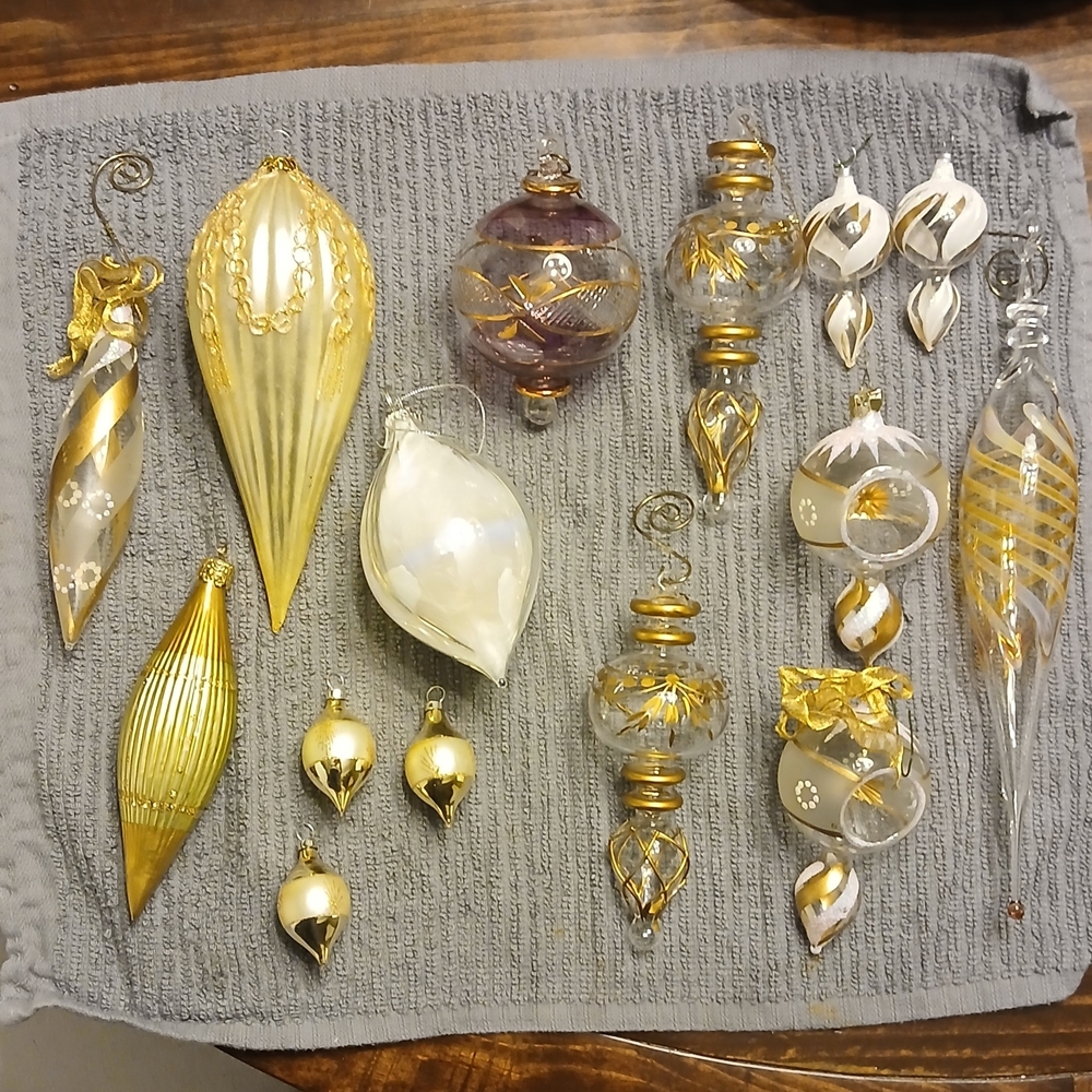 Elegant Gold and Silver Glass Ornaments Set